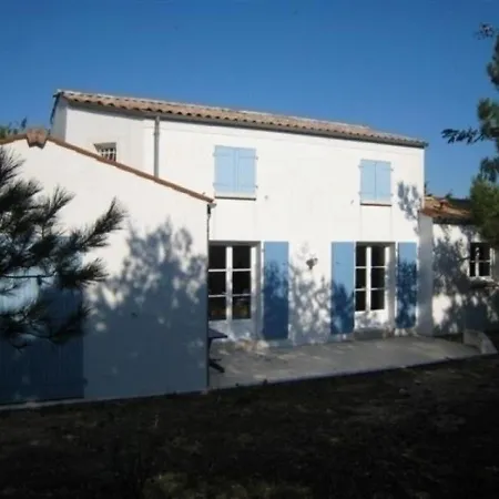 Moderne A Saint Georges D'oleron, 8 Couchages, Proche Et Commerces, Parking Et Jardin - Fr-1-246a-7 Chaucre